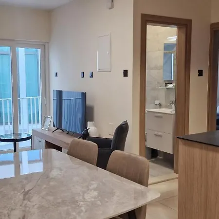 Steps From The Sea, Downtown, Balcony - Prokymea 75 Apartment Limassol Exterior photo
